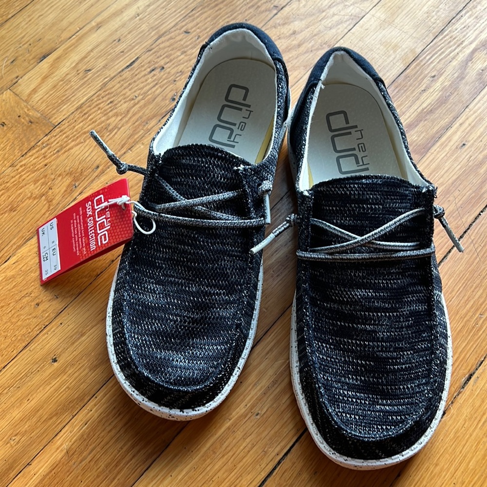 NWT Womens Hey Dude Wendy Sox Navy blue